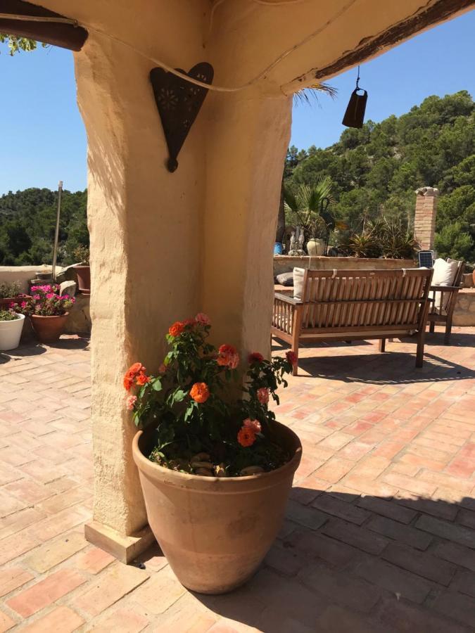 Finca Las Estrellas Relleu Bagian luar foto